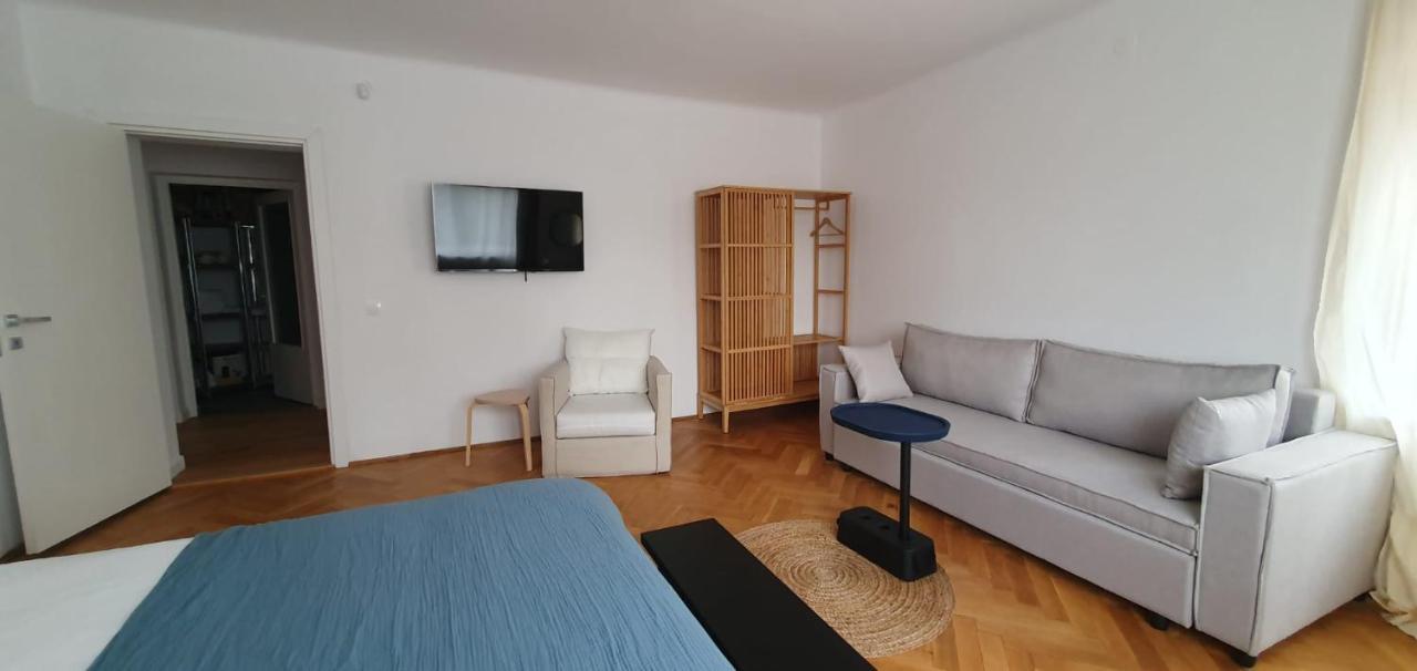 The Pines Serviced Apartments Braşov Exterior foto